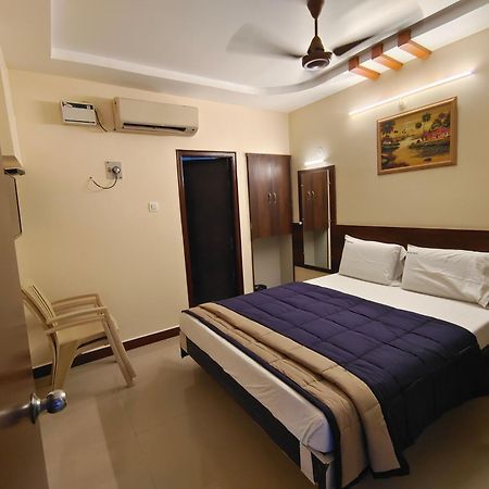 Hotel Dkr Residency Tirupati Eksteriør bilde
