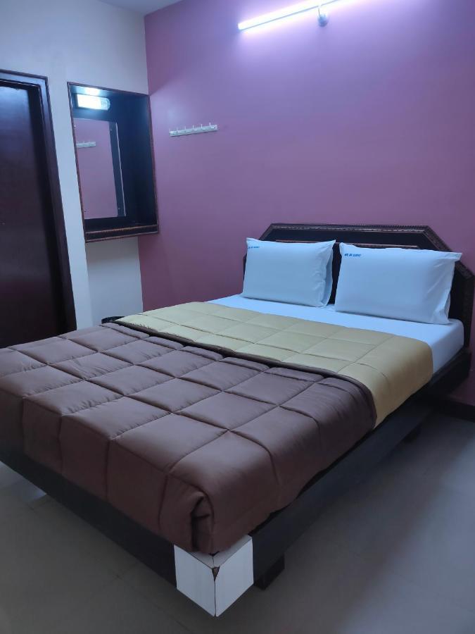 Hotel Dkr Residency Tirupati Eksteriør bilde