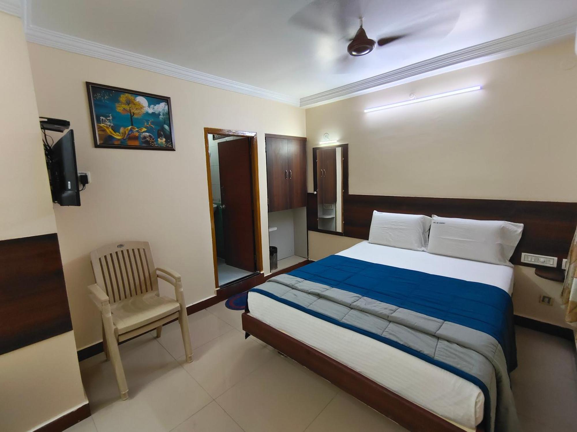 Hotel Dkr Residency Tirupati Eksteriør bilde